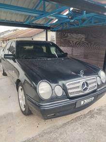 Mercedes Benz 230 in Seremban, NSN