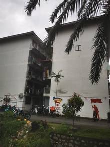 Room in Puchong, SGR