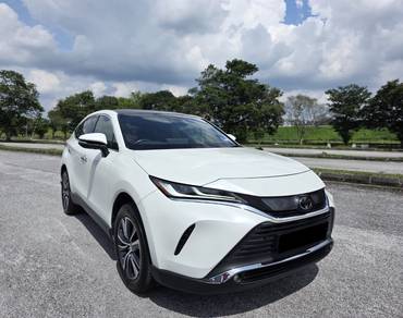 2022 Toyota Harrier LUXURY
