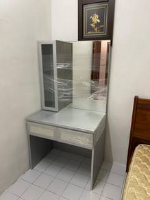 Dressing table fibre glass