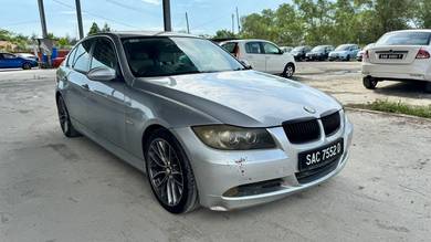 2005 BMW 325i 25i (CBU)