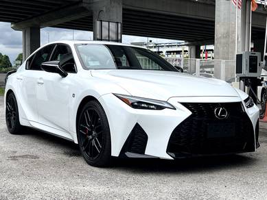Lexus IS 300 F SPORT MODE BLACK in City Centre, KUL