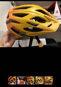 Specialised helmet for sell