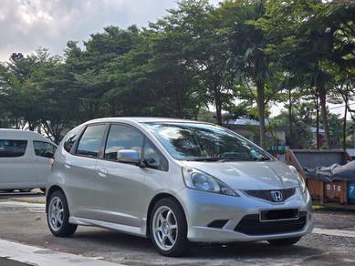 2009 Honda Jazz V