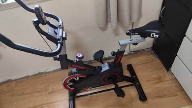 Bicycle cardio workout 