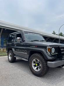 Toyota Land Cruiser LC2 in Slim River, PRK
