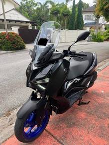 Yamaha XMAX