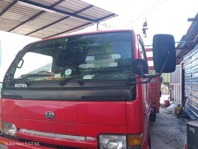 14 kaki nissan yu41 lori rigid