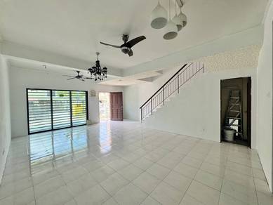 2-storey Terraced House For Sale in Saujana Utama,SGR
