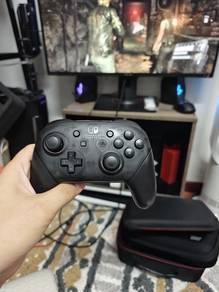 Nintendo Switch Pro Controller