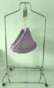 Baby spring cradle