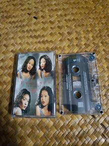 Kaset Feminin 
Kembali