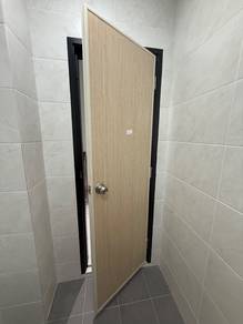 Washroom’s Door 27”x81”  x5pcs