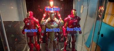 Ironman statue (30cm@12inch)