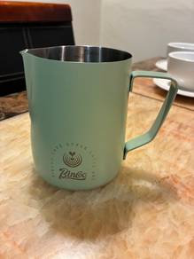 milk pitcher / latte pitcher 600ml
