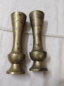 brass vase
