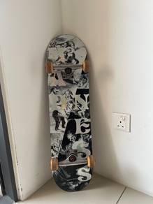 skateboard