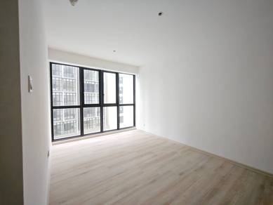 Apartment For Sale in Milano Eight