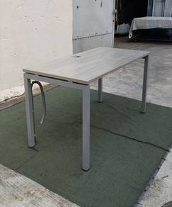 YD76A Meja Tulis Length 1.3 Meter Writing Table