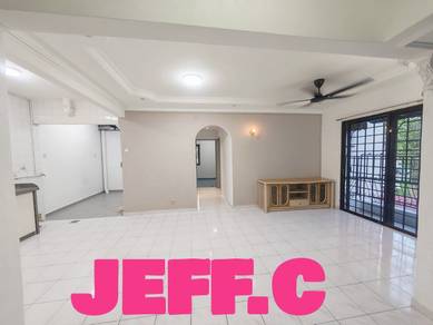 Condominium For Rent in Villa Condominium