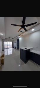 Condominium For Sale in Suasana Lumayan