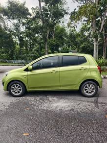 Perodua Axia G in Gombak, SGR