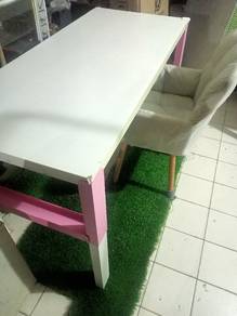 meja 