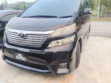 Toyota Vellfire X in Seri Manjong, PRK