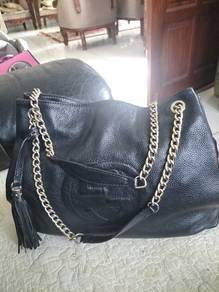 leather tote bag
