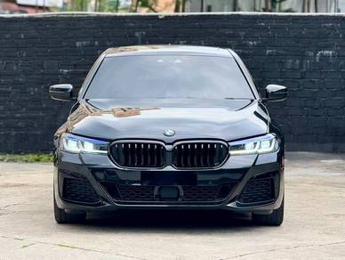 BMW 530i 30i M-SPORT in Desa Petaling, KUL