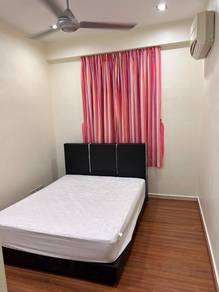 Room in Tanjong Tokong, PNG