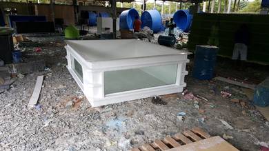 Fiberglass Fish Tank / Top Filter  :