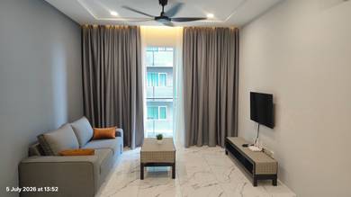 Condominium For Rent in Quay West Residence