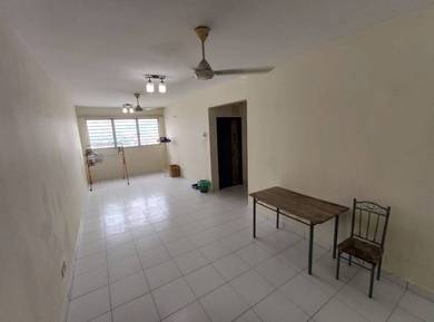 Condominium For Sale in Amara Service Residences