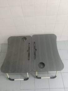 Meja belajar