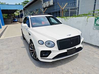 Bentley Bentayga V8 FIRST EDITION in Petaling Jaya, SGR