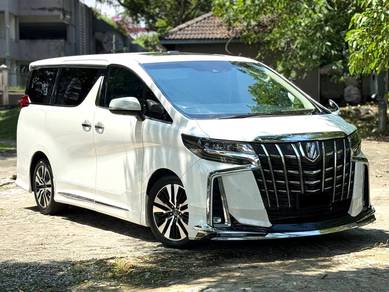 Toyota Alphard 2.5 SC in Sungai Besi, KUL