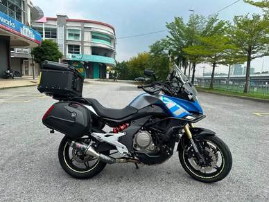 CFMOTO 650MT
