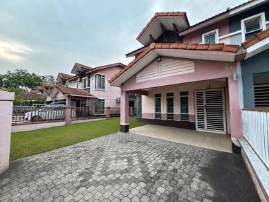 Semi-Detached House For Sale in Aman Perdana,SGR