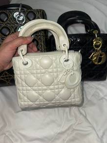 Bundle handbag