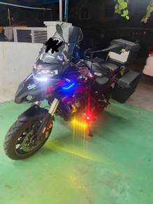 Benelli TRK 502 LE