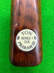 Ton Praram III Snooker Cues