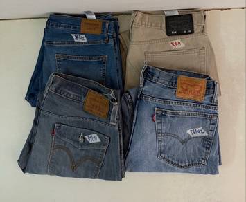 Levi’s Jeans sz 36 Combo:::