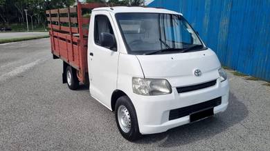 Daihatsu Gran Max S402RV-BMRFJG in Sungai Besi, KUL