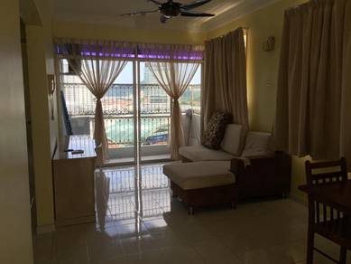 Condominium For Rent in Relau Indah Condominium
