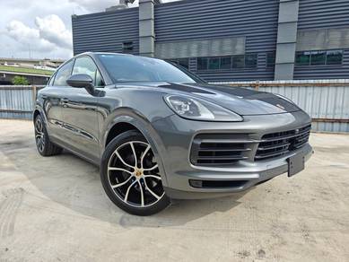 Porsche Cayenne in Chan Sow Lin, KUL