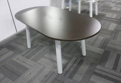 6 Feet Oval Table