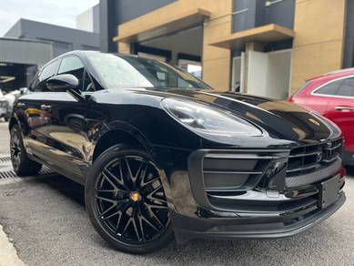 Porsche Macan FACELIFT in Cyberjaya, SGR