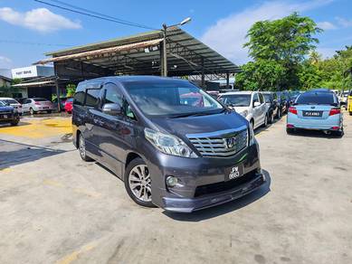 2015 Toyota Alphard