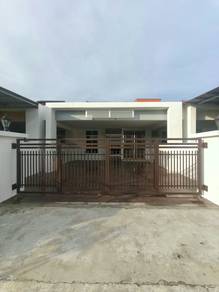 Terraced House For Sale in Miri,SWK